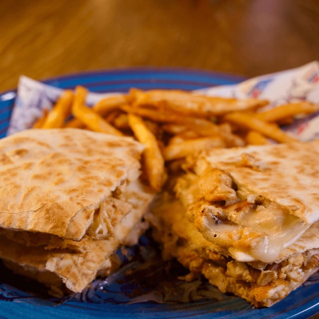 Quesadilla De Pollo With Fries.